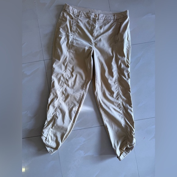 Chicos Women Pants 2 M Green Cropped Stretch Capri Elastic Waist Casual Straight - Picture 9 of 13